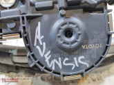 Oto Çıkma Parça / Toyota / Avensis / Oto Cam / Silecek Motoru / Çıkma Parça 