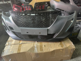 Peugeot 2008 ön tampon dolu