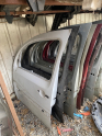 Oto Çıkma Parça / Renault / Kangoo / Kaporta & Karoser / Sağ Ön Kapı / Çıkma Parça 