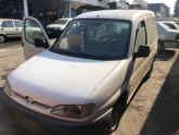 Oto Çıkma Parça / Peugeot / Partner / Kaporta & Karoser / Sol Ön Çamurluk / Çıkma Parça 