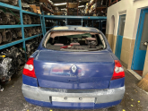 Renault Megane 2 bagaj kapağı