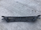 Oto Çıkma Parça / Volvo / V60 / Tampon / Tampon Izgarası / Çıkma Parça 