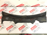 Oto Çıkma Parça / Land Rover / Range Rover / Oto Cam / Ön Cam Izgarası / Çıkma Parça 