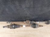 Oto Çıkma Parça / Renault / Clio / Alt Takım / Aks / Çıkma Parça 