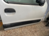 Oto Çıkma Parça / Renault / Kangoo / Kaporta & Karoser / Sağ Ön Kapı / Çıkma Parça 