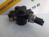 Oto Çıkma Parça / Renault / Clio / Motor / Enjektör / Çıkma Parça 