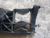 Oto Çıkma Parça / Audi / A6 / Far & Stop / Far Braketi / Sıfır Parça 