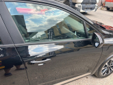 Oto Çıkma Parça / Renault / Clio / Kaporta & Karoser / Sağ Ön Kapı / Çıkma Parça 