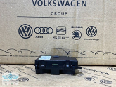 Oto Çıkma Parça / Volkswagen / Passat / Direksiyon / Direksiyon Düğmesi / Sıfır Parça 