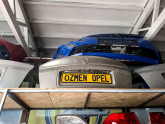 ÖZMEN OPEL VECTRA B MAKYAJLI ARKA BAGAJ KAPAĞI KOMPLE