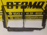 Oto Çıkma Parça / Renault / Megane / Radyatör / Radyatör Ayağı / Çıkma Parça 