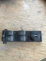 Oto Çıkma Parça / Ford / Focus / Oto Cam / Cam Düğmesi / Çıkma Parça 