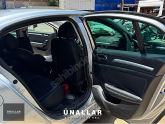 Oto Çıkma Parça / Renault / Megane / Kaporta & Karoser / Sağ Arka Kapı / Çıkma Parça 