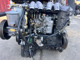Oto Çıkma Parça / Mercedes / 200 / Motor / Mazot Pompası / Çıkma Parça 