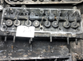 Oto Çıkma Parça / Renault / R 25 / Motor / Silindir Kapağı / Çıkma Parça 
