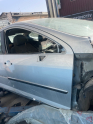 Peugeot 407 sağ ön kapı
