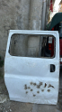 Hyundai STAREX SAĞ SÜRGÜLÜ KAPI