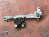 OTO CEMDEN ÇIKMA PEUGEOT 308 SAĞ ÖN CAM KRİKOSU