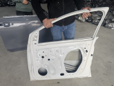 Oto Çıkma Parça / Volkswagen / Polo / Kaporta & Karoser / Sağ Ön Kapı / Çıkma Parça 