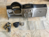Oto Çıkma Parça / Hyundai / Accent / Göğüslük & Torpido / Komple Torpido / Çıkma Parça 