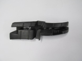 AUDI Q5- 10/12; ÖN TAMPON ALT BAĞLANTI BRAKETİ SAĞ (PLASTİK)