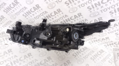 Oto Çıkma Parça / Toyota / Corolla / Far & Stop / Sağ Ön Far / Çıkma Parça 