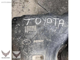 Oto Çıkma Parça / Toyota / Yaris / Yakıt / Yakıt Deposu / Çıkma Parça 