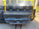 Renault Megane 4 bagaj kapağı