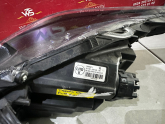 Oto Çıkma Parça / Toyota / Corolla / Far & Stop / Sağ Ön Far / Çıkma Parça 