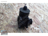 Oto Çıkma Parça / Mercedes / 190 / Direksiyon / Direksiyon Pompası / Çıkma Parça 
