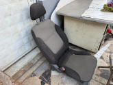 Oto Çıkma Parça / Mitsubishi / L200 / Koltuk & Döşeme / Şöför Koltuğu / Çıkma Parça 