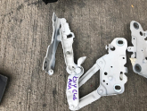 Oto Çıkma Parça / Bmw / X3 / Kaporta & Karoser / Kaput Menteşesi / Çıkma Parça 