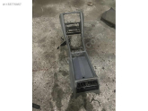 Oto Çıkma Parça / Mercedes / 300 / Koltuk & Döşeme / Orta Konsol / Çıkma Parça 