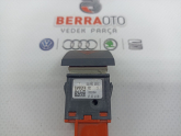 Oto Çıkma Parça / Skoda / Fabia / Elektrik / Dörtlü Flaşör Düğmesi / Çıkma Parça 