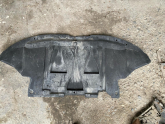 Oto Çıkma Parça / Audi / A4 / Tampon / Alt Muhafaza / Çıkma Parça 