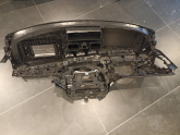 Oto Çıkma Parça / Mercedes / GLC / Göğüslük & Torpido / Komple Torpido / Çıkma Parça 