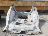 Oto Çıkma Parça / Volkswagen / Golf / Tampon / Orta Izgara / Çıkma Parça 