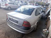 Oto Çıkma Parça / Opel / Vectra / Oto Cam / Cam Düğmesi / Çıkma Parça 