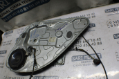 Oto Çıkma Parça / Ford / Focus / Oto Cam / Cam Krikosu / Çıkma Parça 