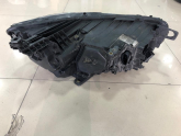 Oto Çıkma Parça / Volkswagen / Passat / Far & Stop / Sol Ön Far / Çıkma Parça 