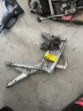 Oto Çıkma Parça / Opel / Vectra / Oto Cam / Cam Krikosu / Çıkma Parça 