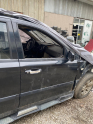 KİA SORENTO  ( 2005 - 06 ) SAĞ ÖN KAPI ORJINAL ÇIKMA