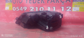 Oto Çıkma Parça / Volkswagen / Jetta / Far & Stop / Sağ Ön Far / Sıfır Parça 