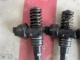 Oto Çıkma Parça / Volkswagen / Caddy / Motor / Enjektör / Çıkma Parça 