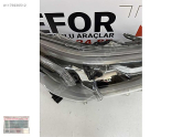 Oto Çıkma Parça / Toyota / Hilux / Far & Stop / Sağ Ön Far / Çıkma Parça 