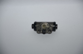 MB500738 L 200 FREN MERKEZİ - SOL