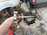 Oto Çıkma Parça / Dacia / Solenza / Şanzıman / Şanzıman Takozu / Çıkma Parça 