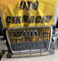 Audi Q5 Ön Panjur Parçası - 8R0853651 Model Numarası