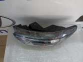 Oto Çıkma Parça / Hyundai / i20 / Far & Stop / Sol Ön Far / Çıkma Parça 