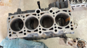 Oto Çıkma Parça / Volkswagen / Passat / Motor / Silindir Kapağı / Çıkma Parça 